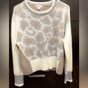 VIGOSS SWEATER